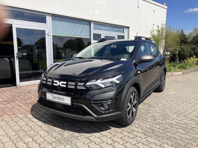Dacia Sandero Stepway Tempomat Klimaauto Navi