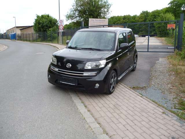 Daihatsu Materia 1.5 black edition