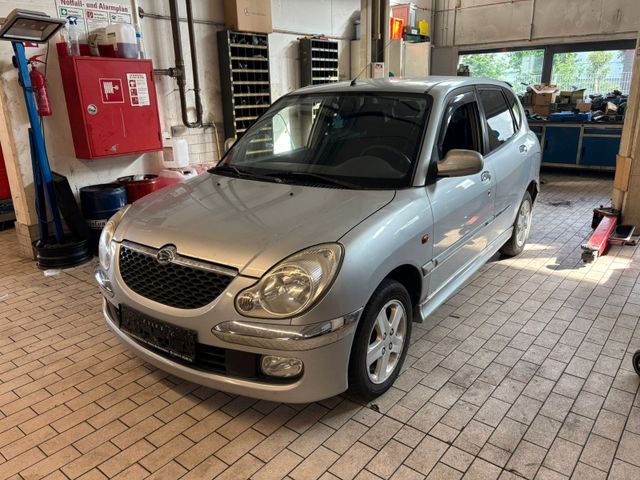 Daihatsu Sirion 1.0