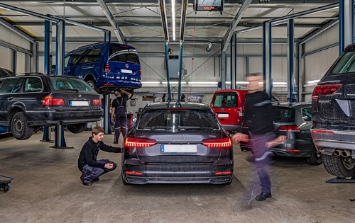 Auto-Rahbari GmbH & Co. KG
