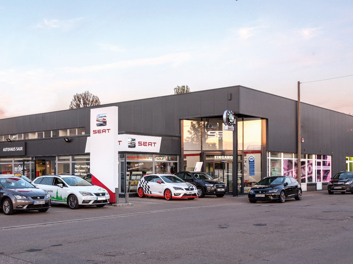 Autohaus Saur GmbH & Co. KG in 89077 Ulm