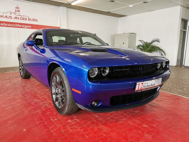 Dodge Challenger AWD *BT + Schiebedach -Hu AU neu