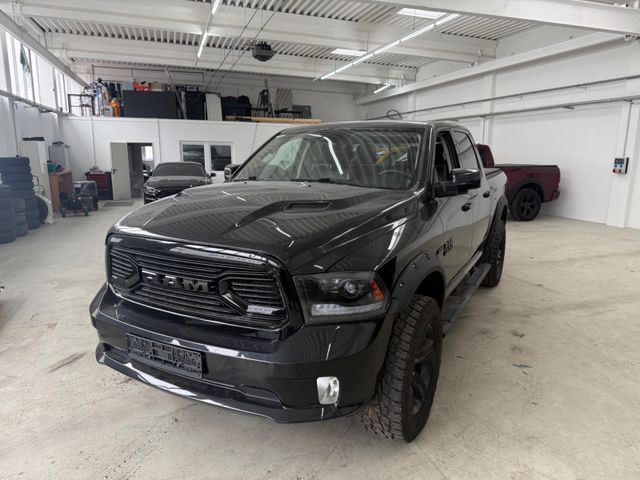 Dodge RAM ,Sport, 4x4 ,5.7 Hemi,Crew Cab,
