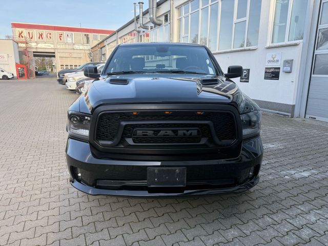 Dodge RAM ,Sport, 4x4 ,5.7 Hemi,Crew Cab,
