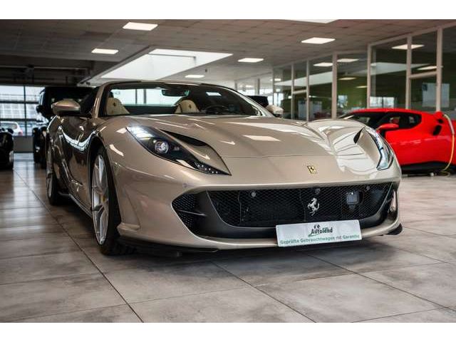 Ferrari 812 GTS*7xCarbon Int*LIFT*JBL*360°*Grigio Ingrid