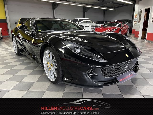 Ferrari 812 Superfast u-frei*Scheckheft*Racing Seats