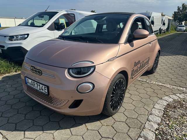 Fiat 500 CabrioMY23 42kwH by Bocelli SOFORT LIEFERBAR