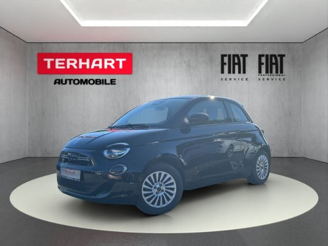 Fiat 500 e Action/Verkehrszeichenerkennung/Abstands-&Kollisionswarner
