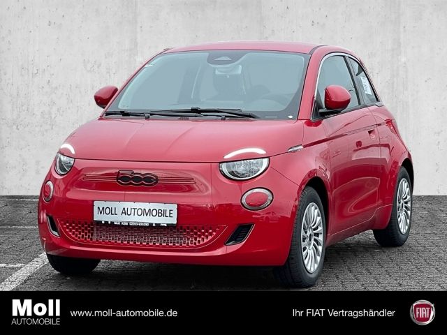 Fiat 500 e Red / Navi / Klimaaut. / Apple Carplay