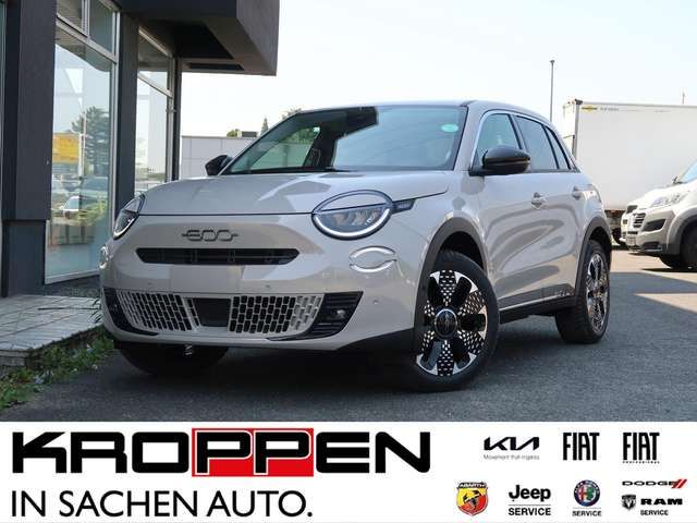 Fiat 600 MY25 La Prima Navi Carplay/Andorid Auto Kamera
