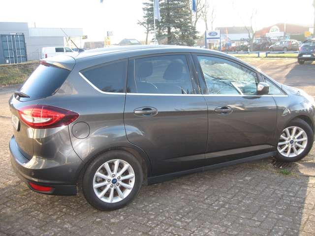 Ford C-Max Titanium