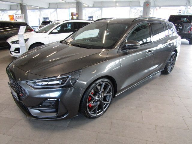 Ford Focus Turnier ST X 2,3 L EcoBoost