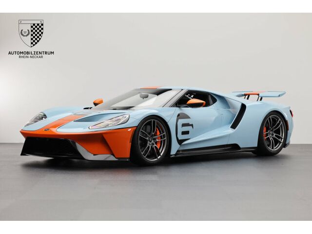 Ford GT Heritage Edition Gulf Design/Exposed Carbon