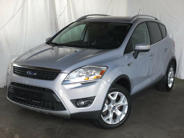 Ford Kuga CHAMPIONS EDITION 4x4 AHK SPORT