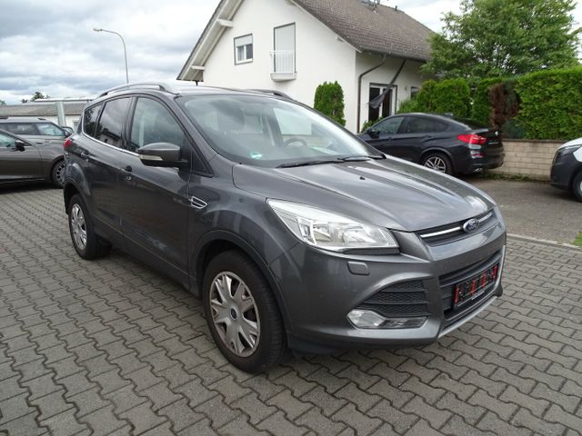 Ford Kuga 1,6l Trend Klima, Navi, Sitzheizung, Tempomat