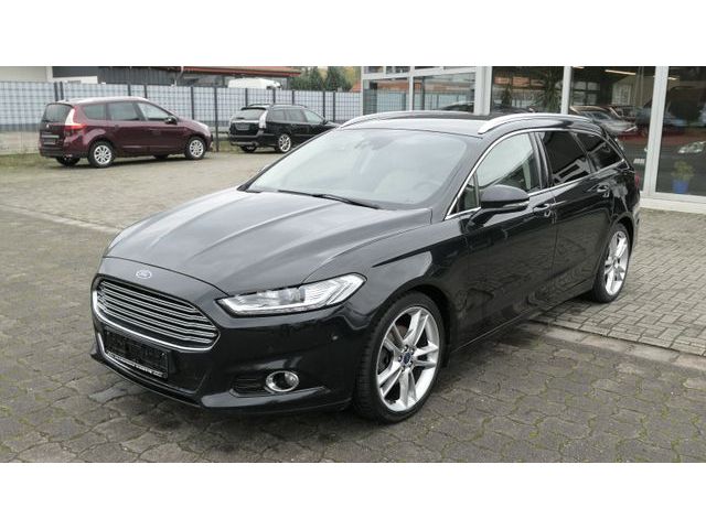 Ford Mondeo Turnier Titanium/LED/Navi/AHK/ACC/R-Cam