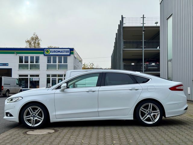 Ford Mondeo Lim. Titanium LED Pano ACC 18" CarPlay