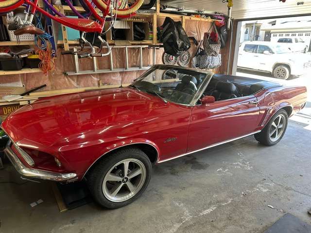 Ford Mustang Convertible, 302ci V8, "Filmstar", Gelegenheit!