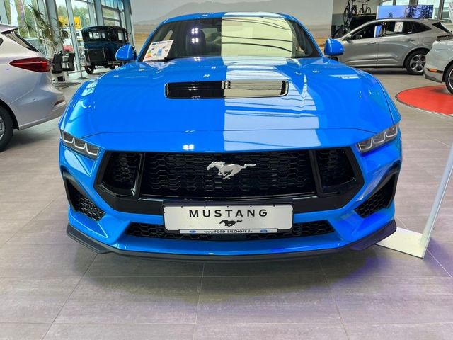 Ford Mustang Fastback 5.0i V8 GT 10-Gang Automatik