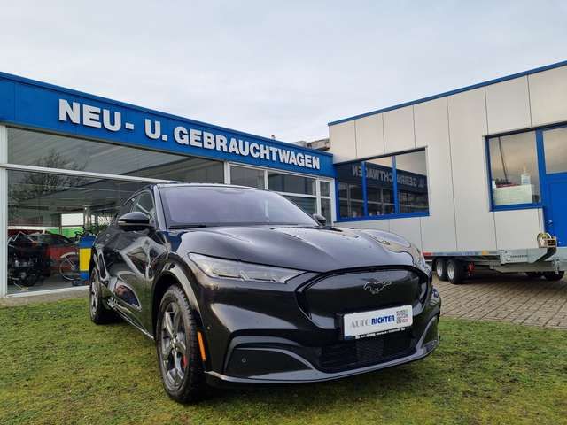 Ford Mustang AWD, LED, Glasdach, Vollleder