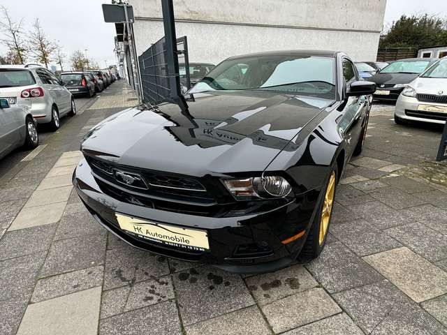 Ford Mustang 3.7l V6 Sportcoupe 123tkm