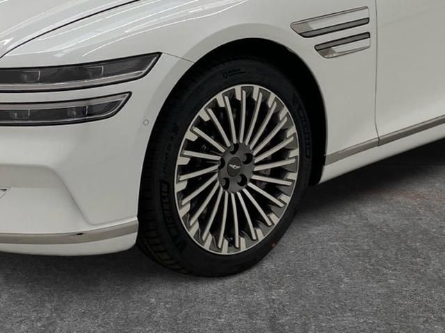 Genesis G80 Luxury Electrified 4WD Elektro 272 kW A/T...
