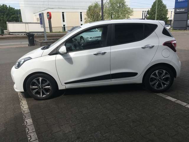 Hyundai i10 1,2 ltr. Sondermodell