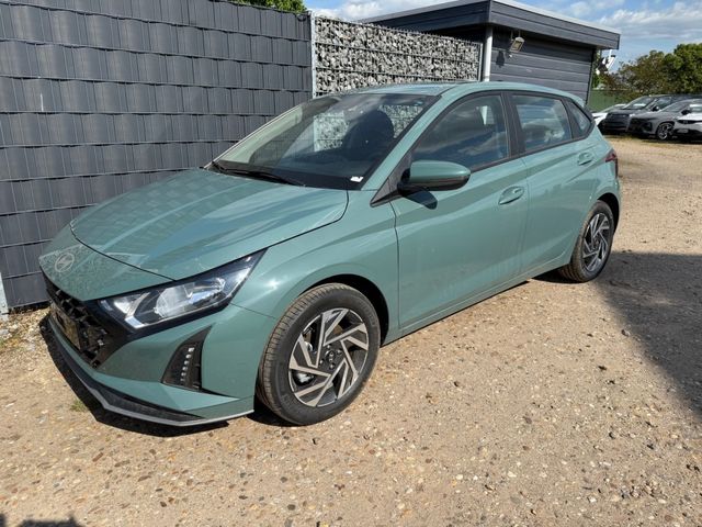 Hyundai i20 5-türig 1.0 T DCT NAVI SHZ Alu16" PDC/CAM