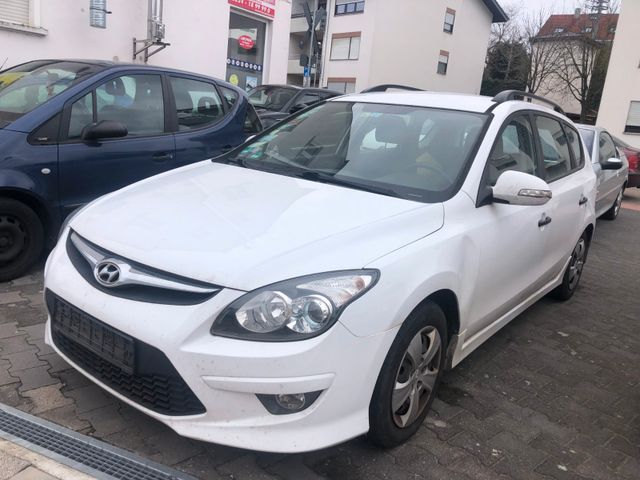 Hyundai i30 CW 1.6 CRDi 66 kW Classic Klima Euro 5