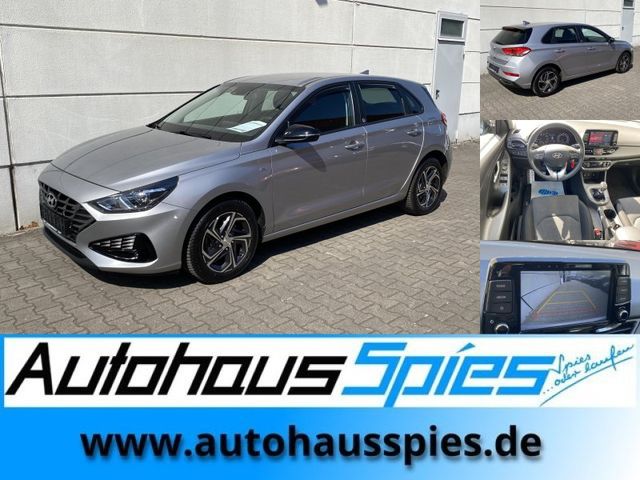 Hyundai i30 1.5 T-GDI Mild-Hybrid RKam CarPlay AndAuto Tmat Shz