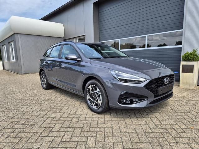 Hyundai i30 Kombi 1.0 T-GDI 100PS Automatik Sitzheizu...