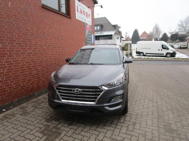 Hyundai Tucson Style 2WD