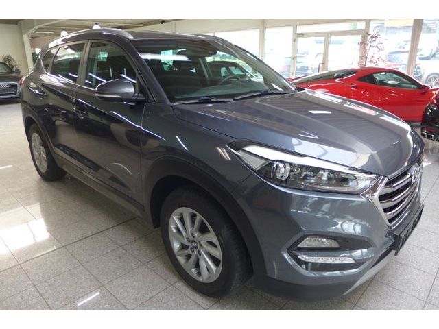 Hyundai Tucson Style AUTO-4WD - LED - NAVI - SITZHEIZUNG