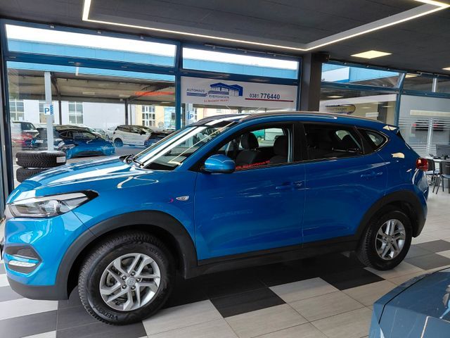 Hyundai Tucson blue Classic 2WD