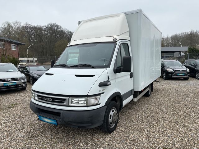 Iveco 3.0d Koffer AHK zwilling bereift