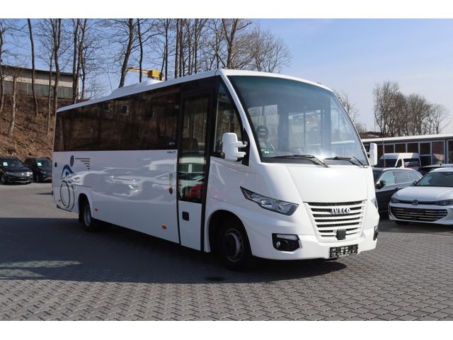 Iveco Daily 70C18 ProBus - 33 Sitzplätze