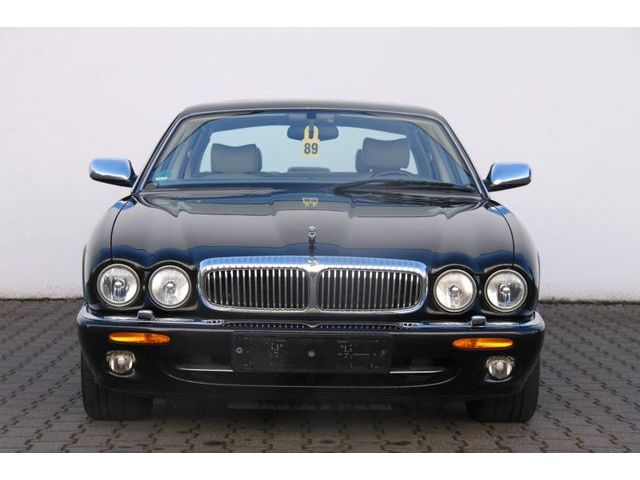 Jaguar Daimler Super V8 Langversion 2 Jahre Garantie