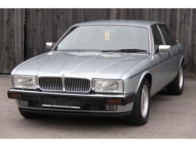 Jaguar Daimler Double Six 2 Jahre Garantie