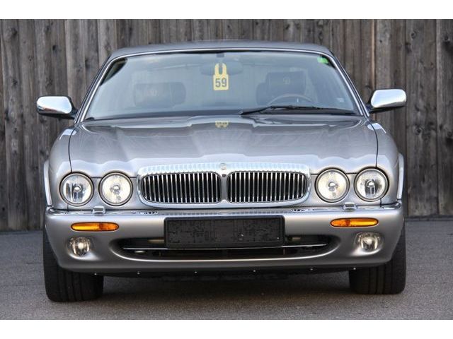 Jaguar Daimler V8 Langversion 2 Jahre Garantie