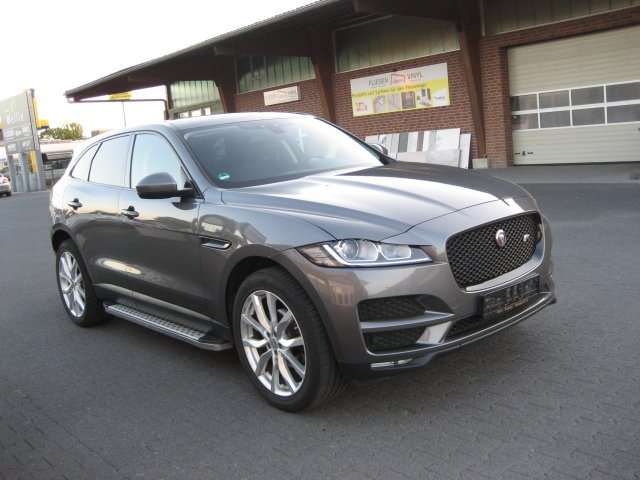 Jaguar F-Pace Pure