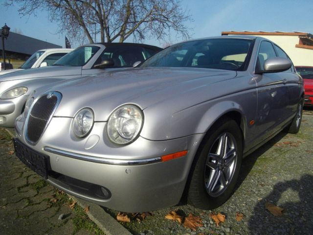 Jaguar S-Type 3.0 V6 Executive Automatik Leder NeueTüv