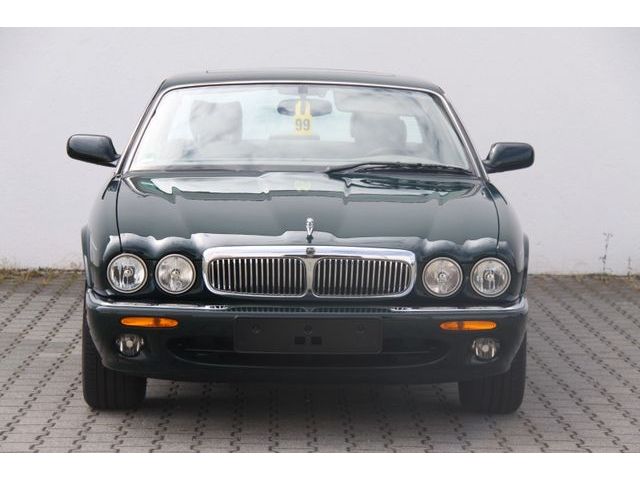 Jaguar XJ 4.0 Sovereign 2 Jahre Garantie
