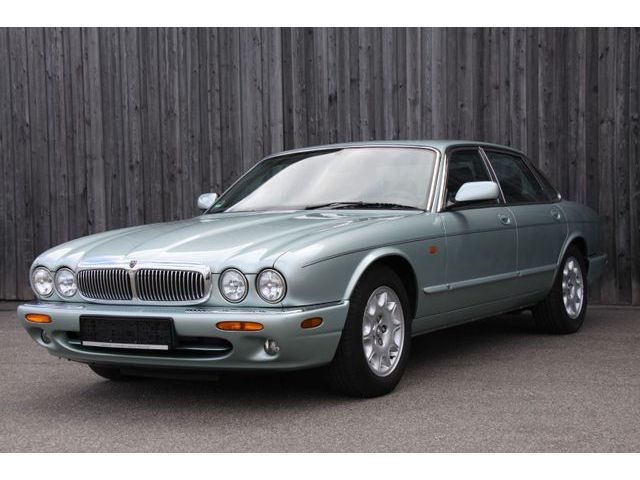 Jaguar XJ 4.0 Sovereign 2 Jahre Garantie