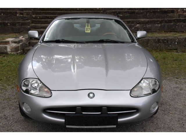 Jaguar XK8 Coupe 2 Jahre Garantie
