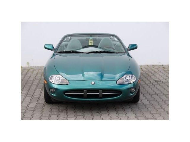 Jaguar XK8 Cabrio 2 Jahre Garantie
