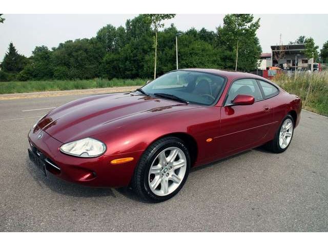 Jaguar XK8 Coupe V8 1.Hand 65Tkm Scheckheft Vollleder