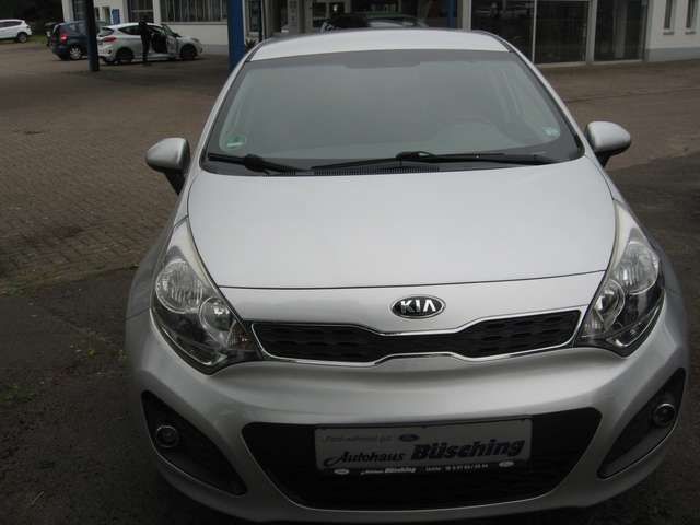 Kia Rio Dream Team