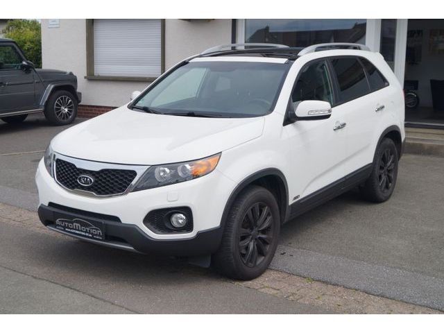 Kia Sorento 4WD*Leder*Xenon*Panorama*CAM*HU Neu*AHK*