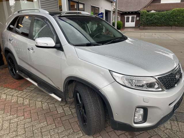 Kia Sorento Spirit 4WD AHK Schiebedach EURO5