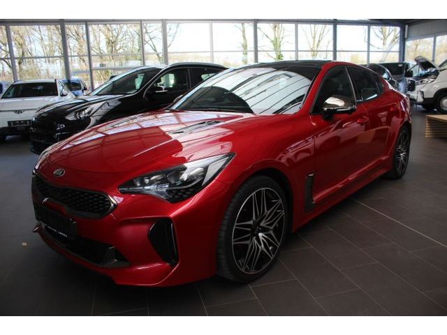 Kia Stinger 3.3 T-GDI GT 4WD (Glasdach, Bastuck)